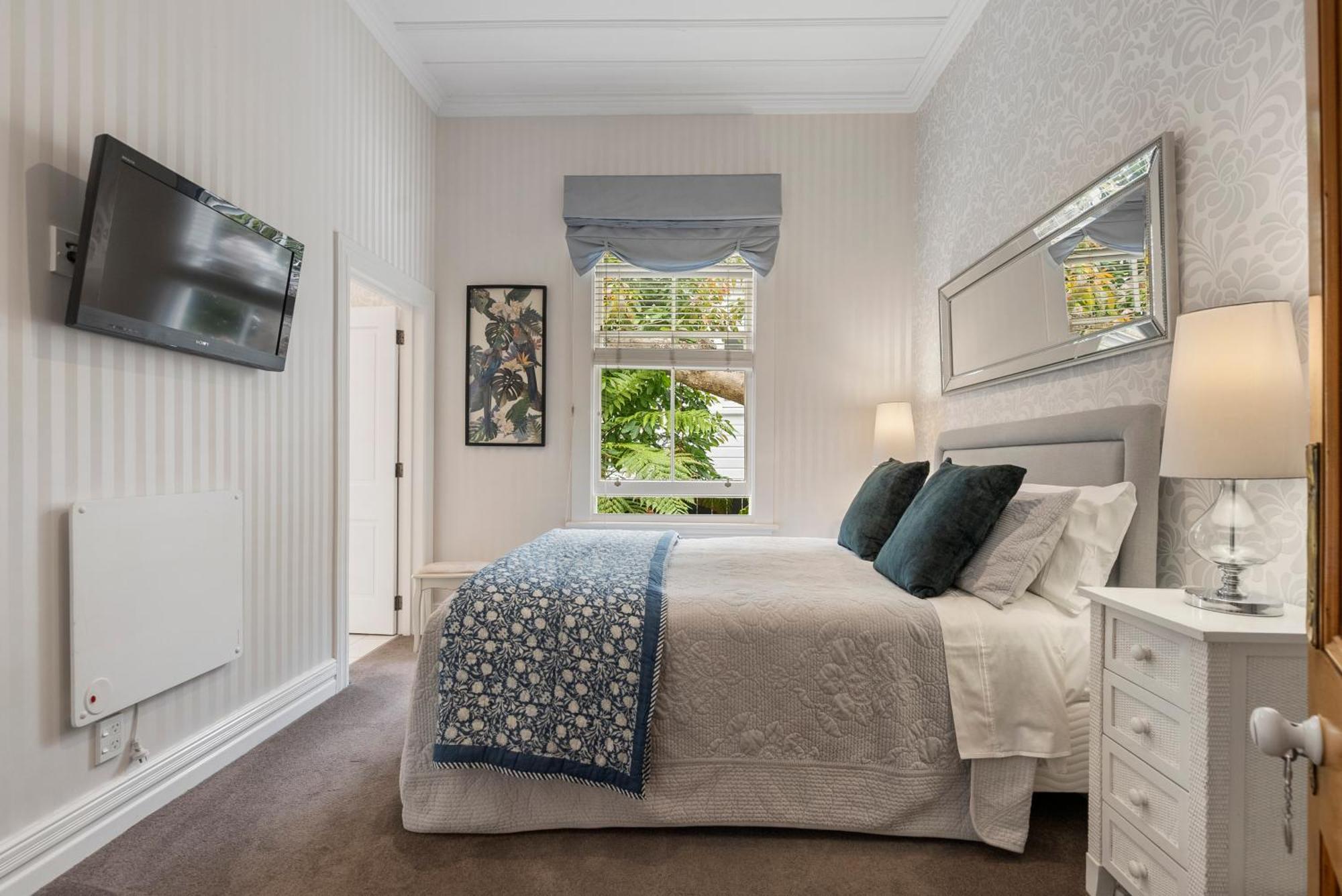 Eden Park Bed And Breakfast Inn โอ๊คแลนด์ ภายนอก รูปภาพ